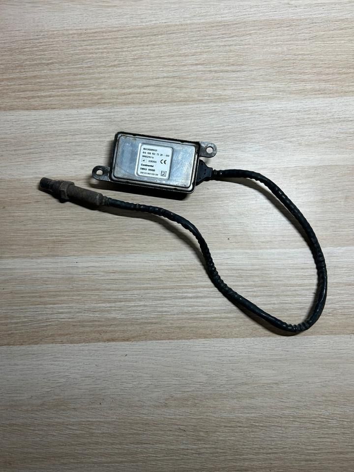 Mercedes NOX Sensor / Katalysator A0061537328 - Piezas de recambio: foto 2 Mercedes NOX Sensor / Katalysator A0061537328 - Piezas de recambio: foto 2