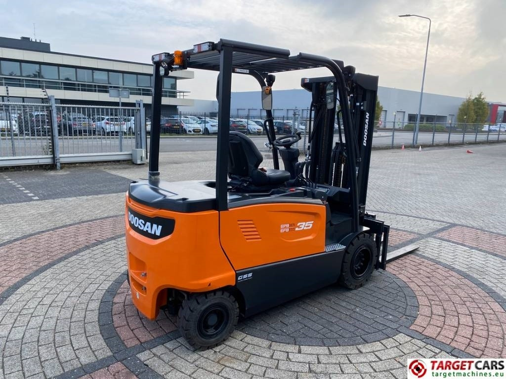 Doosan B35X-7 Electric Forklift 3.5T Triplex-438cm Unused - Carretilla elevadora eléctrica: foto 3 Doosan B35X-7 Electric Forklift 3.5T Triplex-438cm Unused - Carretilla elevadora eléctrica: foto 3