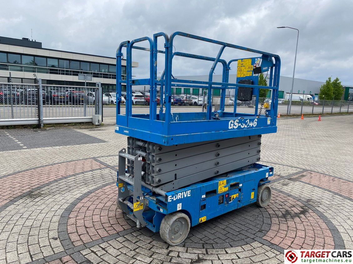 GENIE GS-3246 E-DRIVE ELECTRIC GS3246 SCISSOR WORKLIFT 1160CM 2021 GS46D-21550 - Plataforma de tijeras: foto 3 GENIE GS-3246 E-DRIVE ELECTRIC GS3246 SCISSOR WORKLIFT 1160CM 2021 GS46D-21550 - Plataforma de tijeras: foto 3
