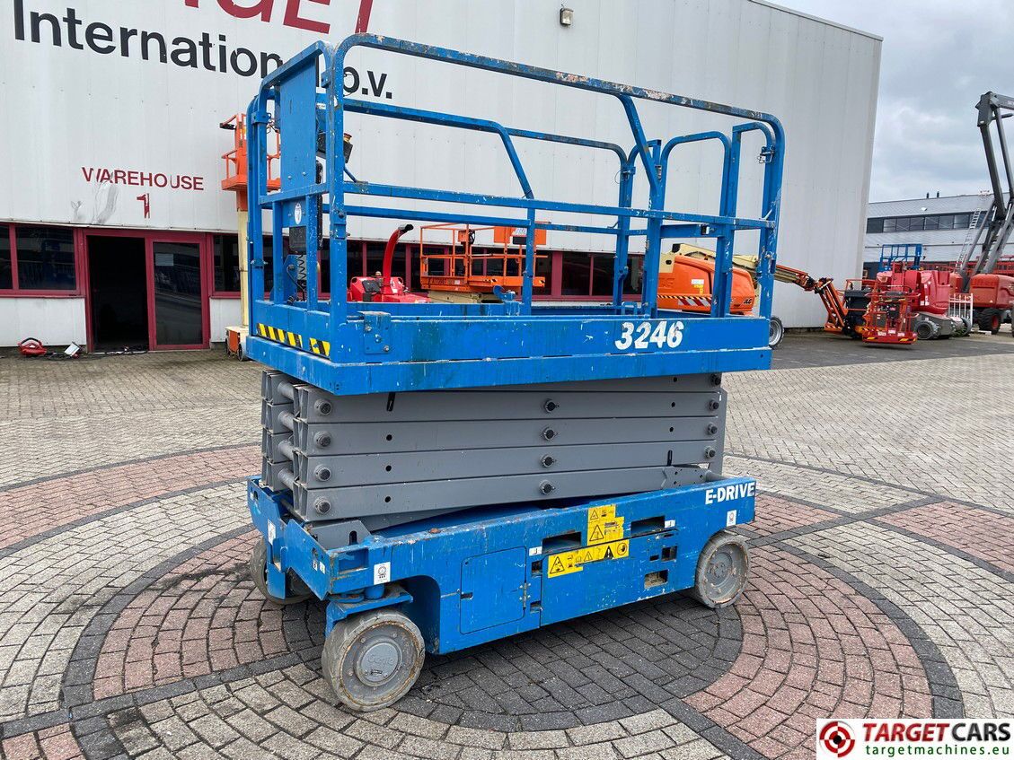 GENIE GS-3246 E-DRIVE ELECTRIC GS3246 SCISSOR WORKLIFT 1160CM 2021 GS46D-21550 - Plataforma de tijeras: foto 1 GENIE GS-3246 E-DRIVE ELECTRIC GS3246 SCISSOR WORKLIFT 1160CM 2021 GS46D-21550 - Plataforma de tijeras: foto 1