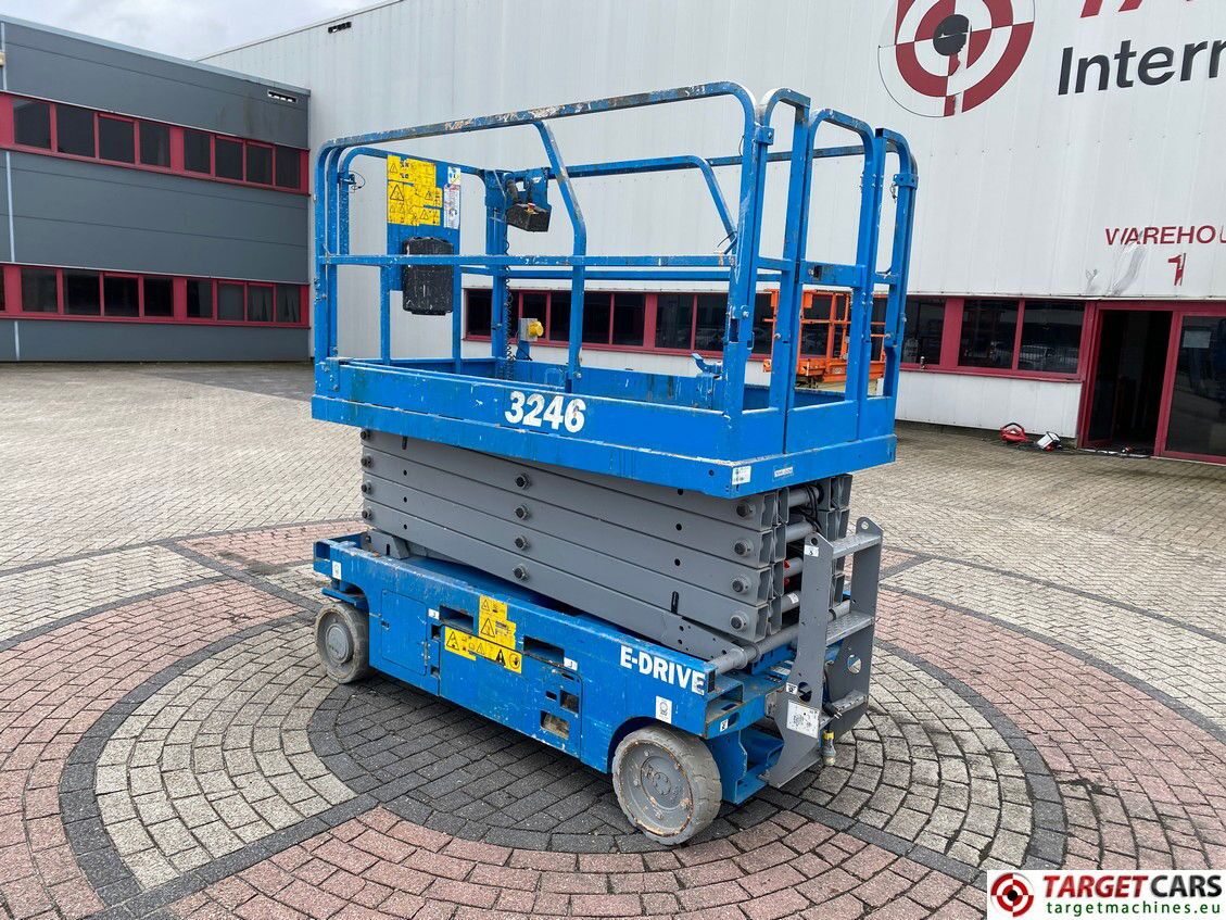 GENIE GS-3246 E-DRIVE ELECTRIC GS3246 SCISSOR WORKLIFT 1160CM 2021 GS46D-21550 - Plataforma de tijeras: foto 4 GENIE GS-3246 E-DRIVE ELECTRIC GS3246 SCISSOR WORKLIFT 1160CM 2021 GS46D-21550 - Plataforma de tijeras: foto 4