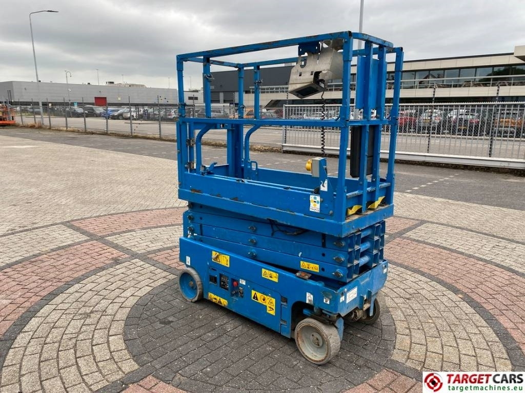 Genie GS-1932 Electric Scissor Work Lift 779cm - Plataforma de tijeras: foto 2 Genie GS-1932 Electric Scissor Work Lift 779cm - Plataforma de tijeras: foto 2