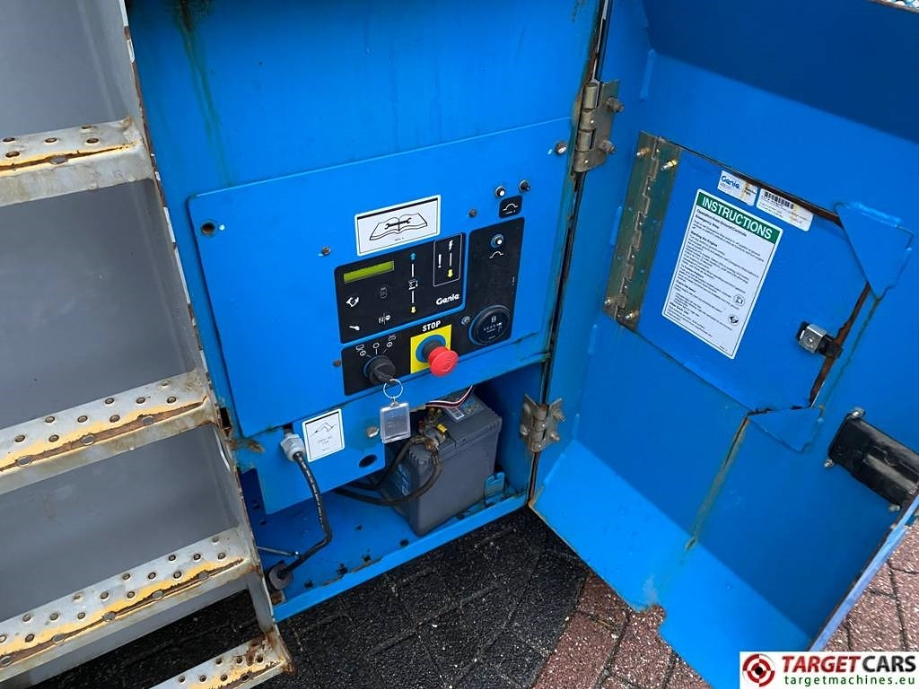 Plataforma de tijeras Genie GS-3390RT Diesel 4x4 Scissor Work Lift 1206cm: foto 28