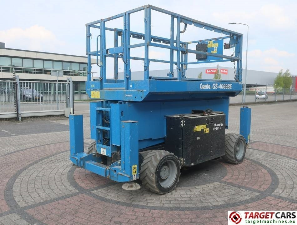 Genie GS-4069BE Hybrid 4069 Scissor Work Lift 1412cm - Plataforma de tijeras: foto 3 Genie GS-4069BE Hybrid 4069 Scissor Work Lift 1412cm - Plataforma de tijeras: foto 3