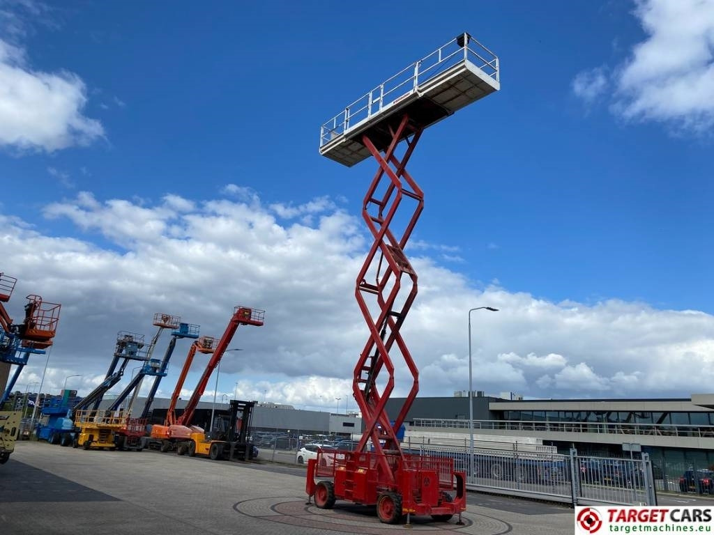 Plataforma de tijeras Genie GS-4390RT Diesel 4x4 Scissor Work LIft 1511cm: foto 7