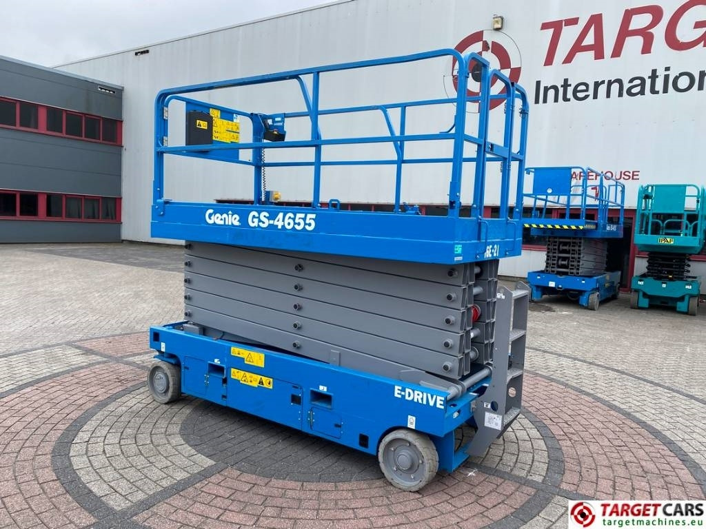 Genie GS-4655 Electric E-Drive Scissor Work Lift 1595cm - Plataforma de tijeras: foto 4 Genie GS-4655 Electric E-Drive Scissor Work Lift 1595cm - Plataforma de tijeras: foto 4