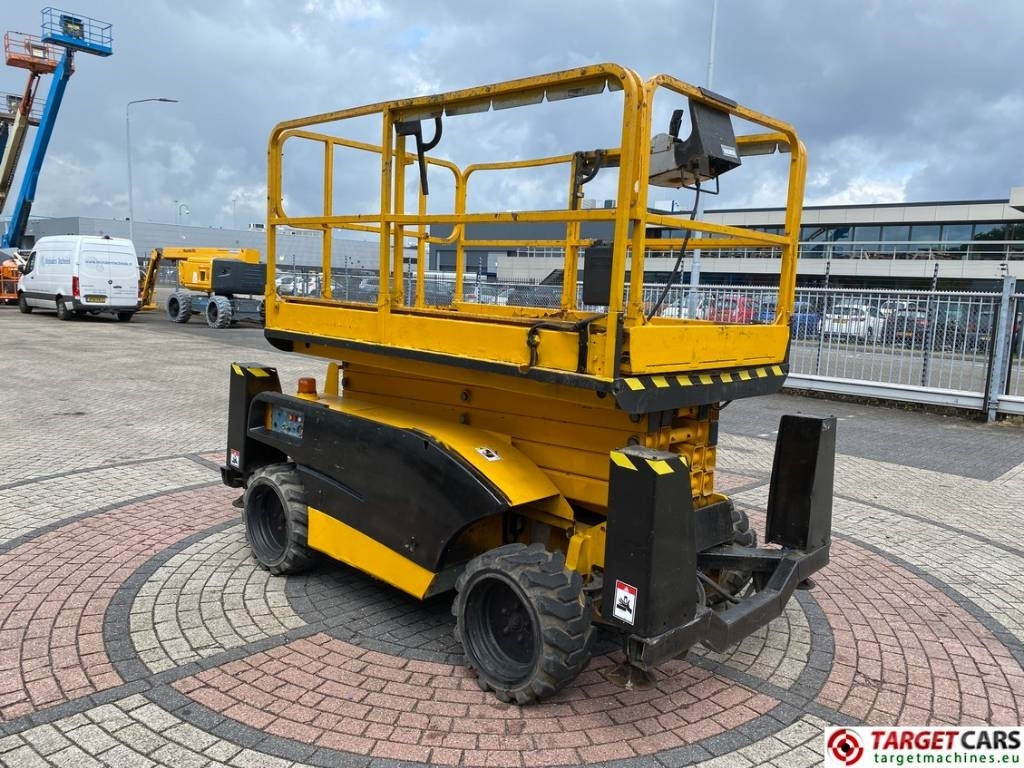 Haulotte Compact 12DX Diesel 4x4 Scissor Work Lift 1206cm - Plataforma de tijeras: foto 2 Haulotte Compact 12DX Diesel 4x4 Scissor Work Lift 1206cm - Plataforma de tijeras: foto 2