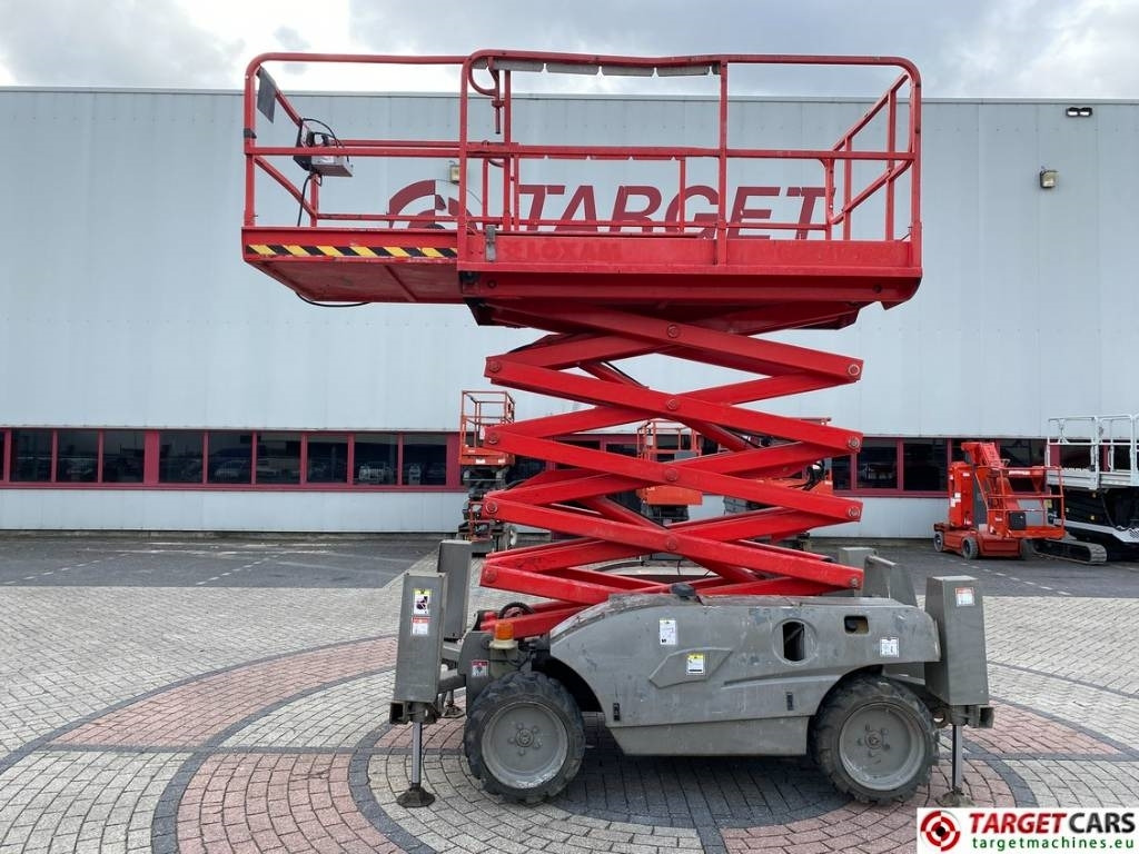Haulotte Compact 12DX Diesel 4x4 Scissor Work Lift 1206cm  - Plataforma de tijeras: foto 5 Haulotte Compact 12DX Diesel 4x4 Scissor Work Lift 1206cm  - Plataforma de tijeras: foto 5