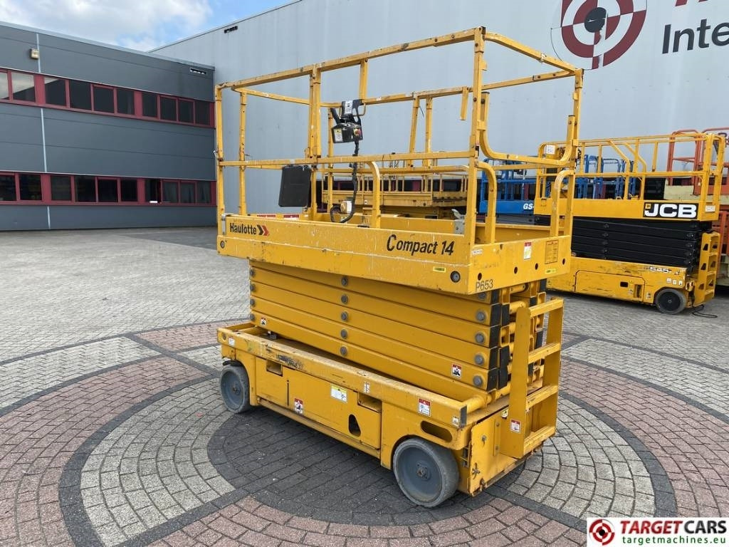 Haulotte Compact 14 Electric Scissor Work Lift 1385cm - Plataforma de tijeras: foto 4 Haulotte Compact 14 Electric Scissor Work Lift 1385cm - Plataforma de tijeras: foto 4