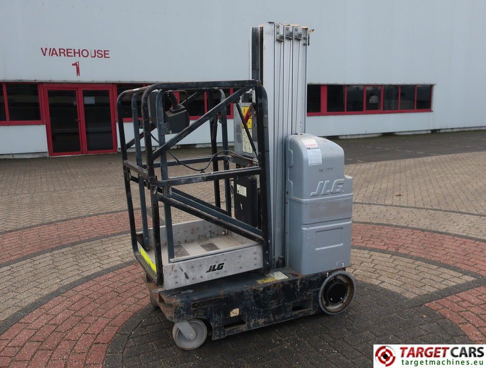JLG 20MVL VERTICAL MAST AERIAL WORK PLATFORM 2010 794CM 17HRS NO-CE - Plataforma de mástil vertical: foto 1 JLG 20MVL VERTICAL MAST AERIAL WORK PLATFORM 2010 794CM 17HRS NO-CE - Plataforma de mástil vertical: foto 1