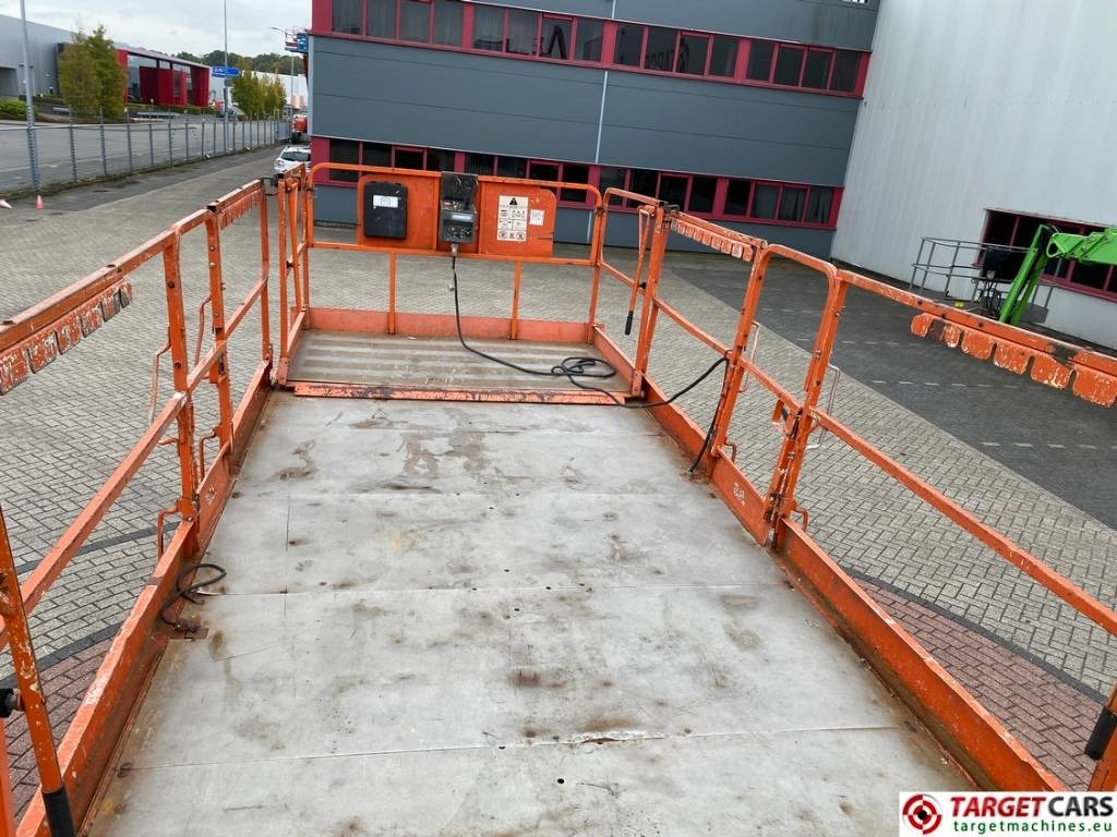 Plataforma de tijeras JLG 3394RT Diesel 4x4 Scissor Work Lift 1206cm: foto 16 Plataforma de tijeras JLG 3394RT Diesel 4x4 Scissor Work Lift 1206cm: foto 16