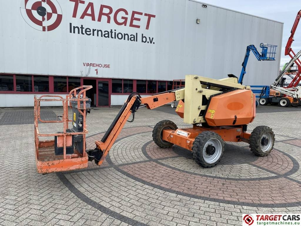 JLG 340AJ Articulated 4x4 Diesel Boom Work Lift 1233cm - Plataforma articulada: foto 1 JLG 340AJ Articulated 4x4 Diesel Boom Work Lift 1233cm - Plataforma articulada: foto 1