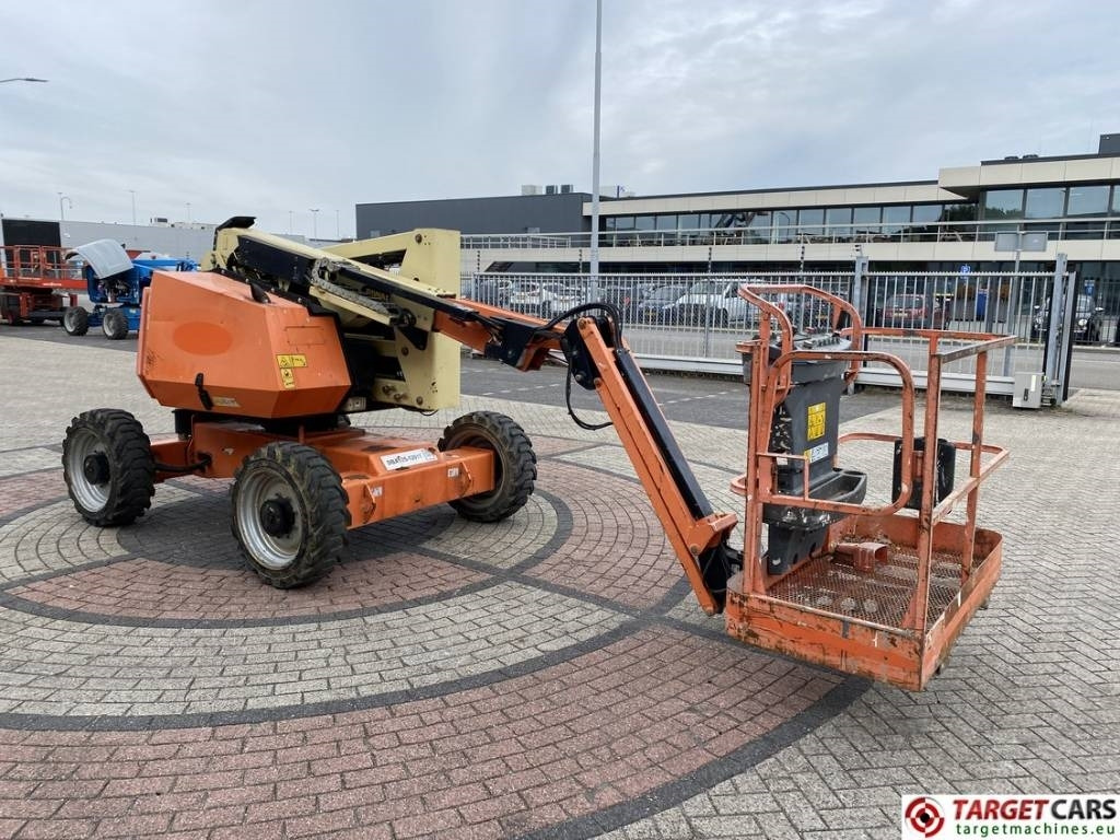 JLG 340AJ Articulated 4x4 Diesel Boom Work Lift 1233cm - Plataforma articulada: foto 2 JLG 340AJ Articulated 4x4 Diesel Boom Work Lift 1233cm - Plataforma articulada: foto 2