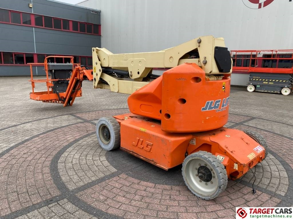 JLG E400AJPN Jib Plus Articulated Boom Lift 1419cm - Plataforma articulada: foto 4 JLG E400AJPN Jib Plus Articulated Boom Lift 1419cm - Plataforma articulada: foto 4