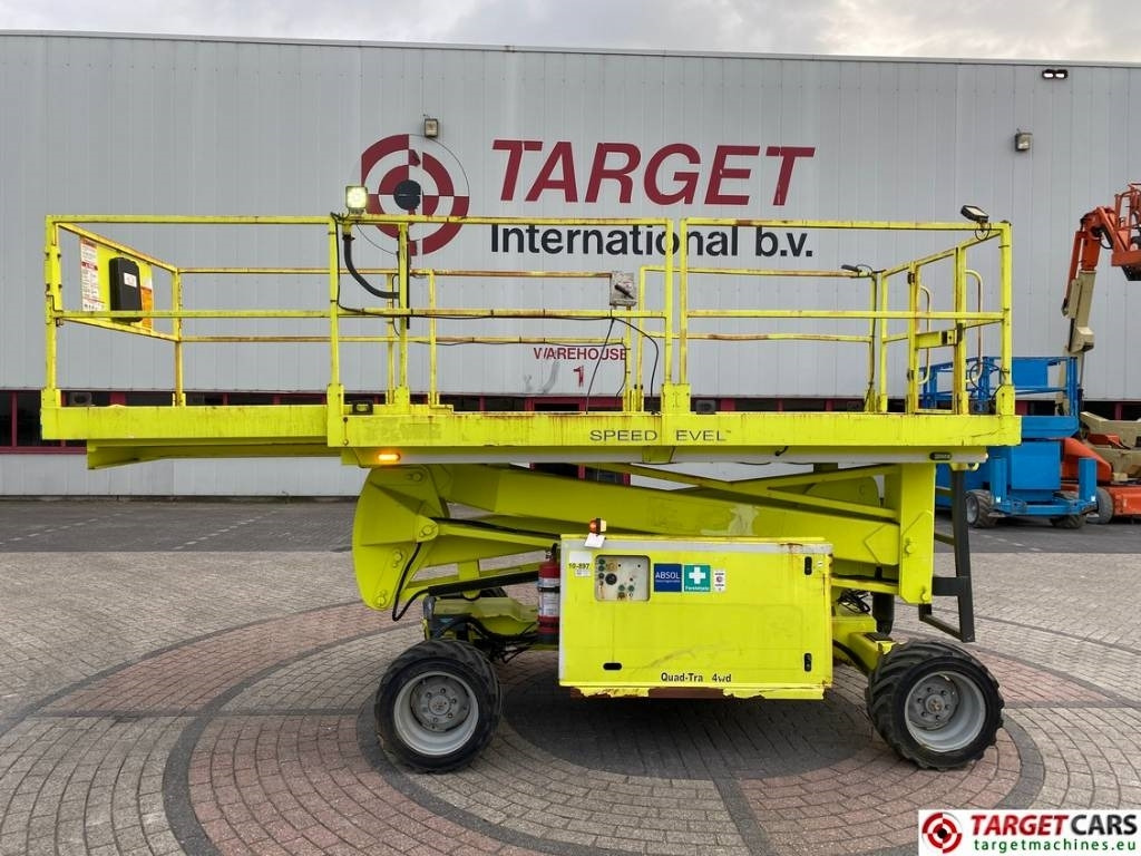 Plataforma de tijeras MEC 2684RT Diesel 4x4 Scissor Lift Speed-Level 992cm: foto 29