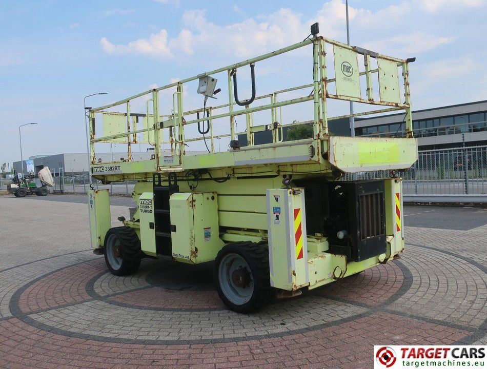 MEC 3392RT-T DIESEL 4x4 SCISSOR WORK LIFT ULTRA DECK 03-15 1200CM 13600036 - Plataforma de tijeras: foto 2 MEC 3392RT-T DIESEL 4x4 SCISSOR WORK LIFT ULTRA DECK 03-15 1200CM 13600036 - Plataforma de tijeras: foto 2