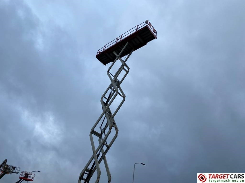 Plataforma de tijeras MEC 6092RT Diesel 4x4 Scissor Work Lift 2020cm: foto 33