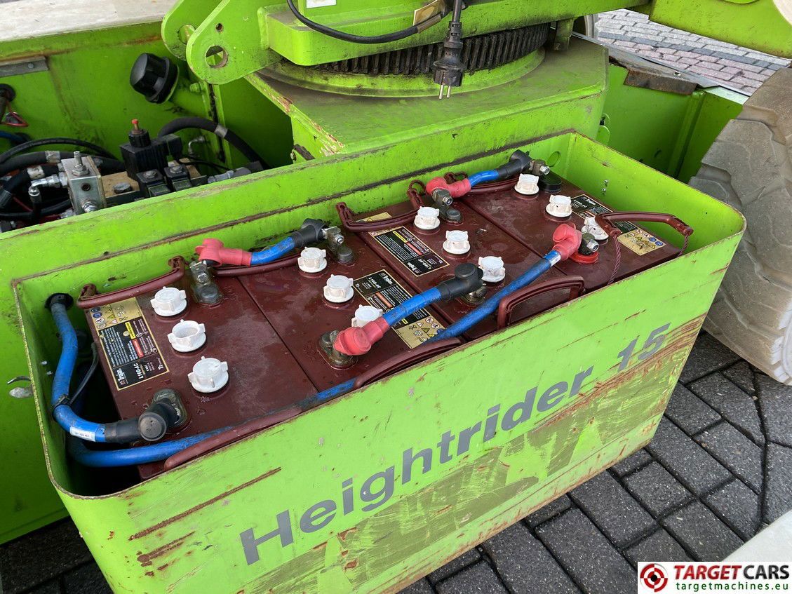 Plataforma articulada NIFTYLIFT HR15NDE ARTICULATED BIFUEL HYBRID BI-ENERGY BOOM WORKLIFT 2011 1550CM 15-20937: foto 15 Plataforma articulada NIFTYLIFT HR15NDE ARTICULATED BIFUEL HYBRID BI-ENERGY BOOM WORKLIFT 2011 1550CM 15-20937: foto 15