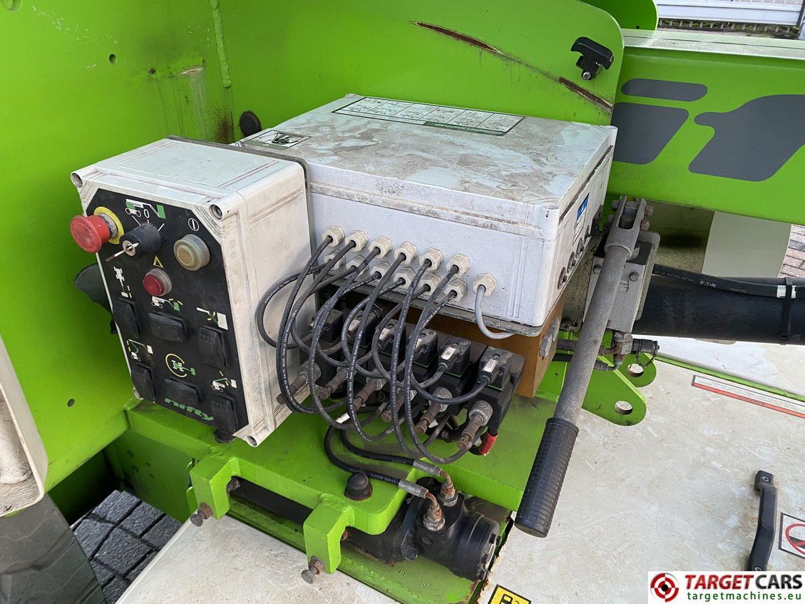 Plataforma articulada NIFTYLIFT HR15NDE ARTICULATED BIFUEL HYBRID BI-ENERGY BOOM WORKLIFT 2011 1550CM 15-20937: foto 11 Plataforma articulada NIFTYLIFT HR15NDE ARTICULATED BIFUEL HYBRID BI-ENERGY BOOM WORKLIFT 2011 1550CM 15-20937: foto 11