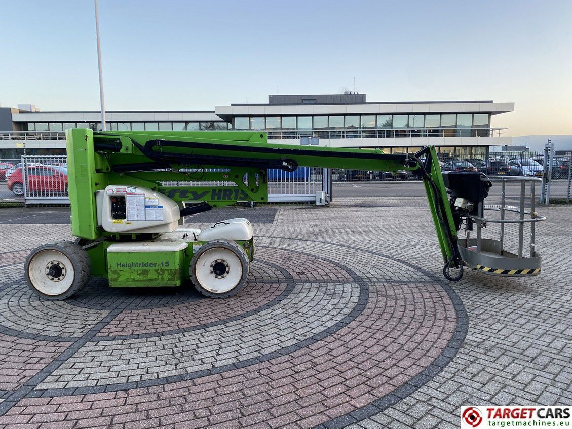 Plataforma articulada NIFTYLIFT HR15NDE ARTICULATED BIFUEL HYBRID BI-ENERGY BOOM WORKLIFT 2011 1550CM 15-20937: foto 37 Plataforma articulada NIFTYLIFT HR15NDE ARTICULATED BIFUEL HYBRID BI-ENERGY BOOM WORKLIFT 2011 1550CM 15-20937: foto 37