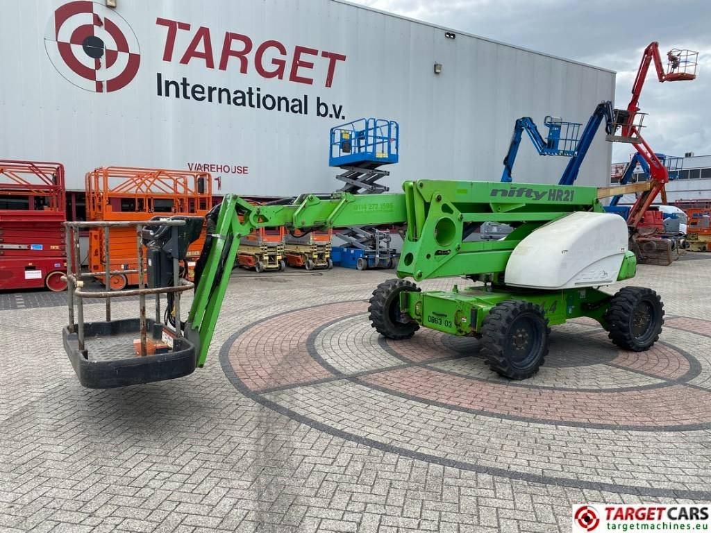 Niftylift HR21D Diesel 4x4 Articulated Boom Work Lift 2080cm - Plataforma articulada: foto 1 Niftylift HR21D Diesel 4x4 Articulated Boom Work Lift 2080cm - Plataforma articulada: foto 1
