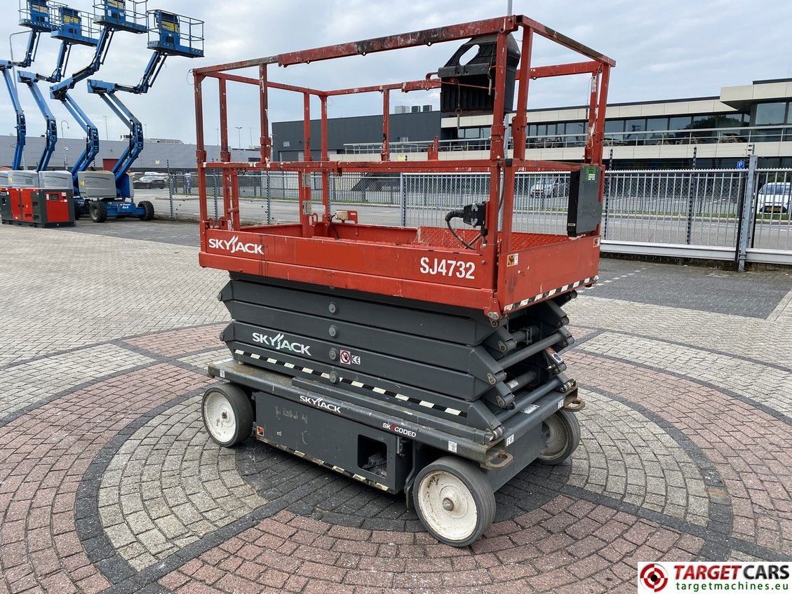 SKYJACK SJ4732 ELECTRIC SJ-4732 SCISSOR WORK LIFT 2020 A102000798 64HRS 1165CM - Plataforma de tijeras: foto 2 SKYJACK SJ4732 ELECTRIC SJ-4732 SCISSOR WORK LIFT 2020 A102000798 64HRS 1165CM - Plataforma de tijeras: foto 2