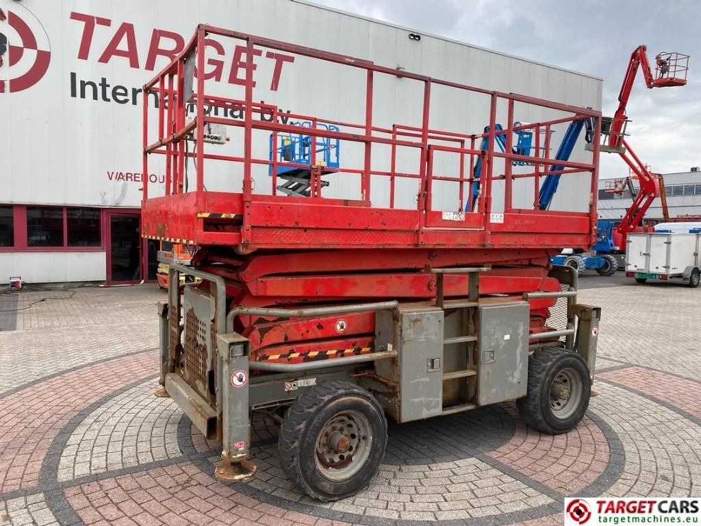 SkyJack SJ8841RT Diesel 4x4 Scissor Work Lift 1430cm - Plataforma de tijeras: foto 1 SkyJack SJ8841RT Diesel 4x4 Scissor Work Lift 1430cm - Plataforma de tijeras: foto 1