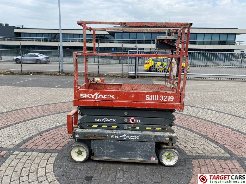 Plataforma de tijeras SkyJack SJIII-3219 Electric Scissor Work Lift 780cm: foto 30