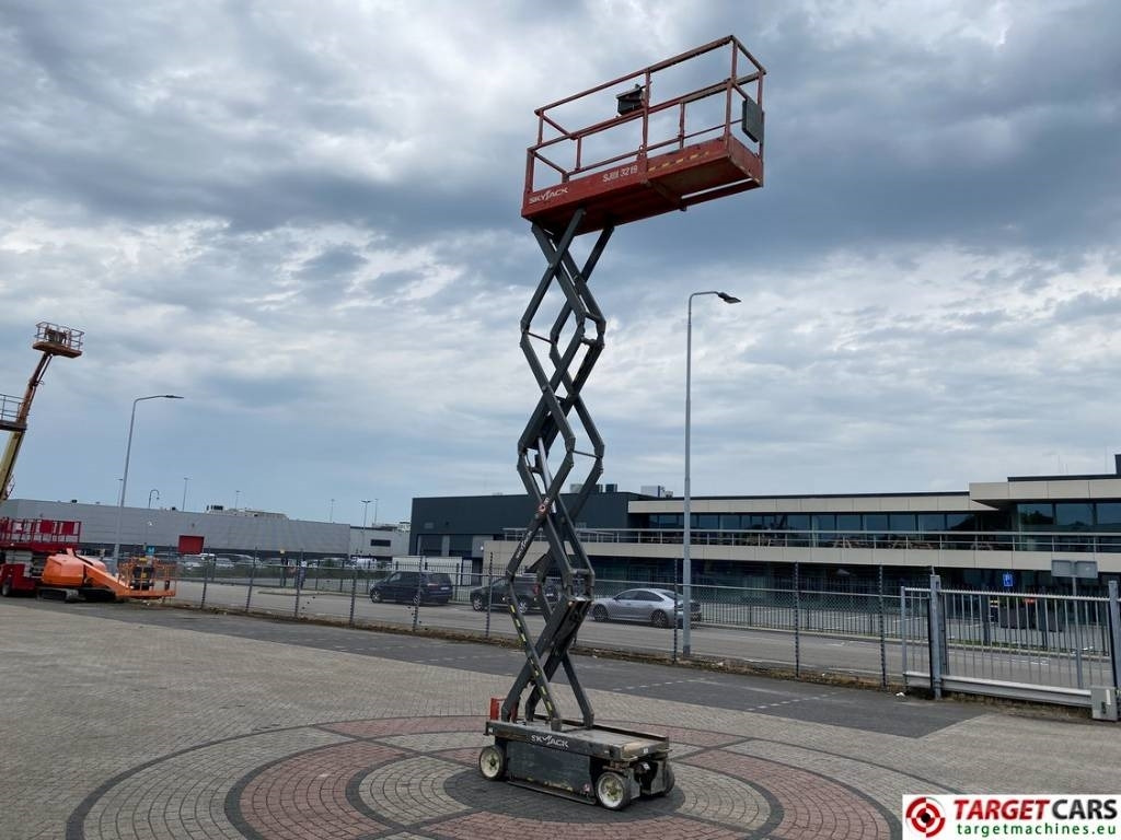 Plataforma de tijeras SkyJack SJIII-3219 Electric Scissor Work Lift 780cm: foto 7