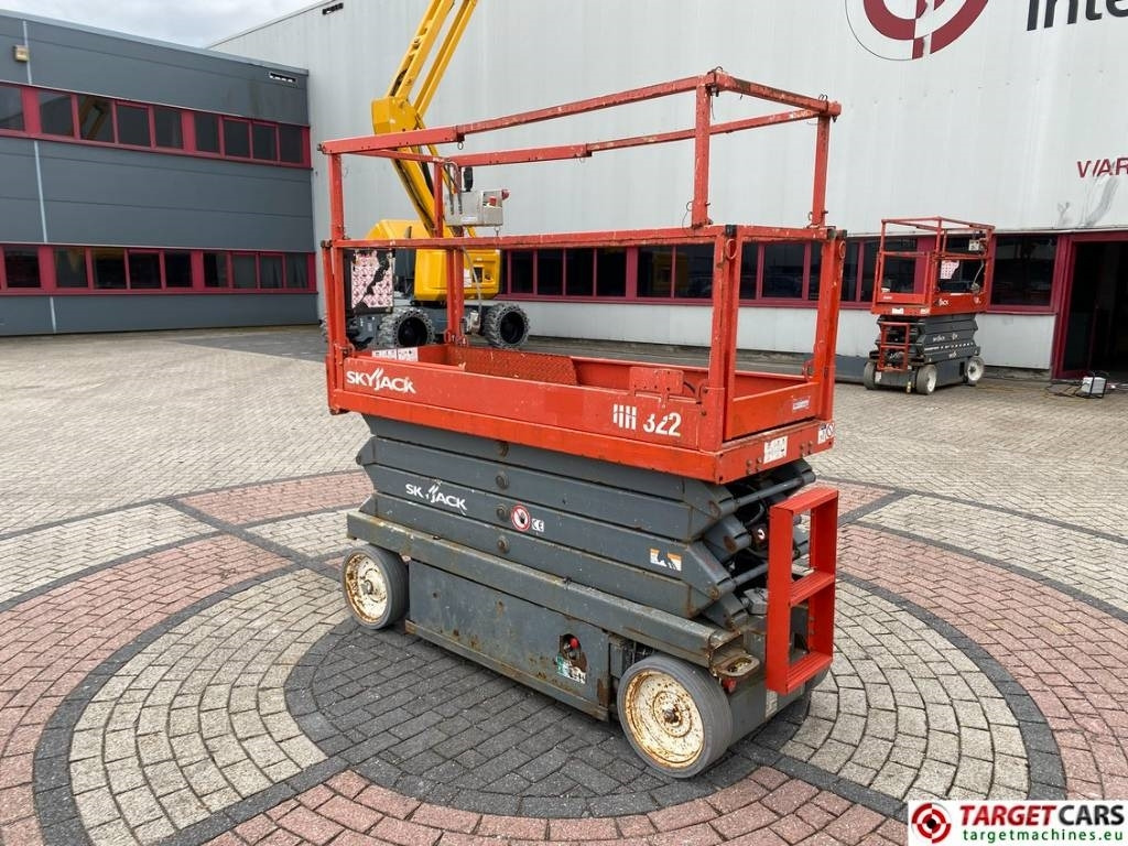 SkyJack SJIII-3226 Electric 3226 Scissor Work Lift 990cm  - Plataforma de tijeras: foto 4 SkyJack SJIII-3226 Electric 3226 Scissor Work Lift 990cm  - Plataforma de tijeras: foto 4