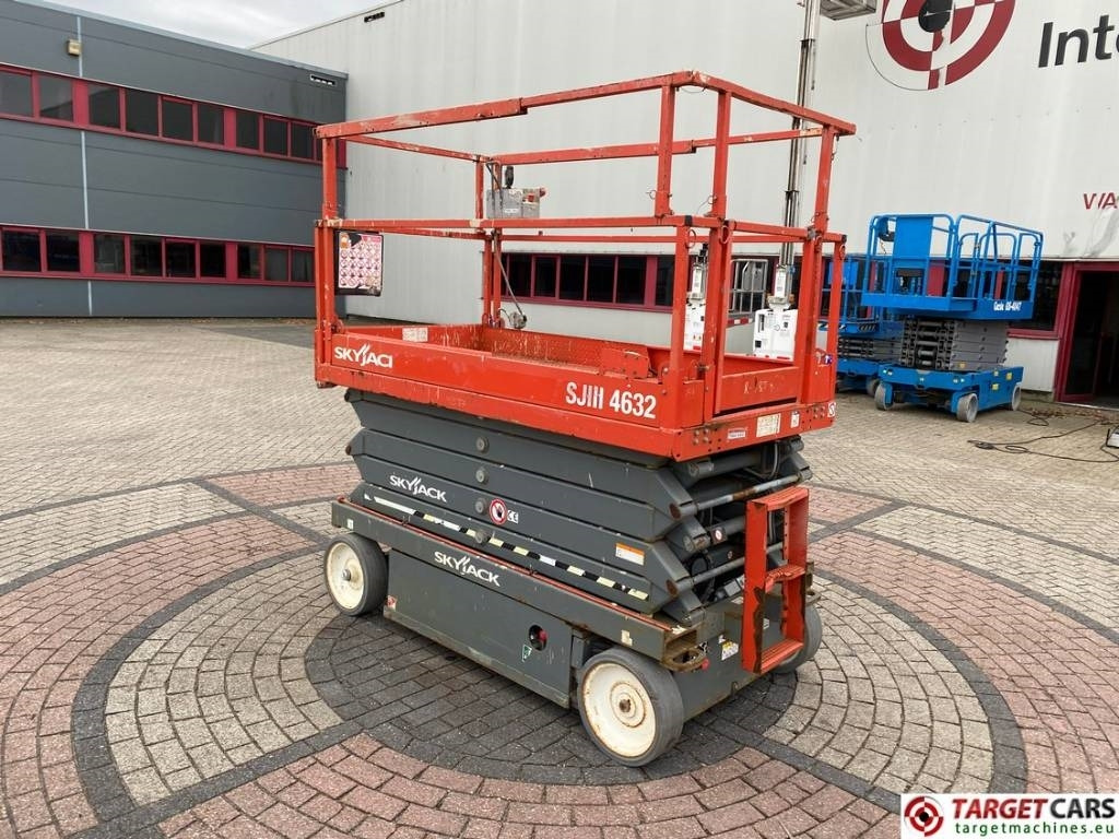 SkyJack SJIII-4632 Electric Scissor SJ4632 WorkLift 1170cm - Plataforma de tijeras: foto 4 SkyJack SJIII-4632 Electric Scissor SJ4632 WorkLift 1170cm - Plataforma de tijeras: foto 4