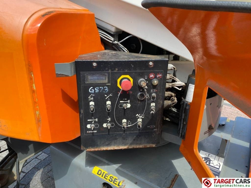 Plataforma articulada Snorkel A46JRT Diesel 4x4 Articulated Boom WorkLift 1630cm: foto 12