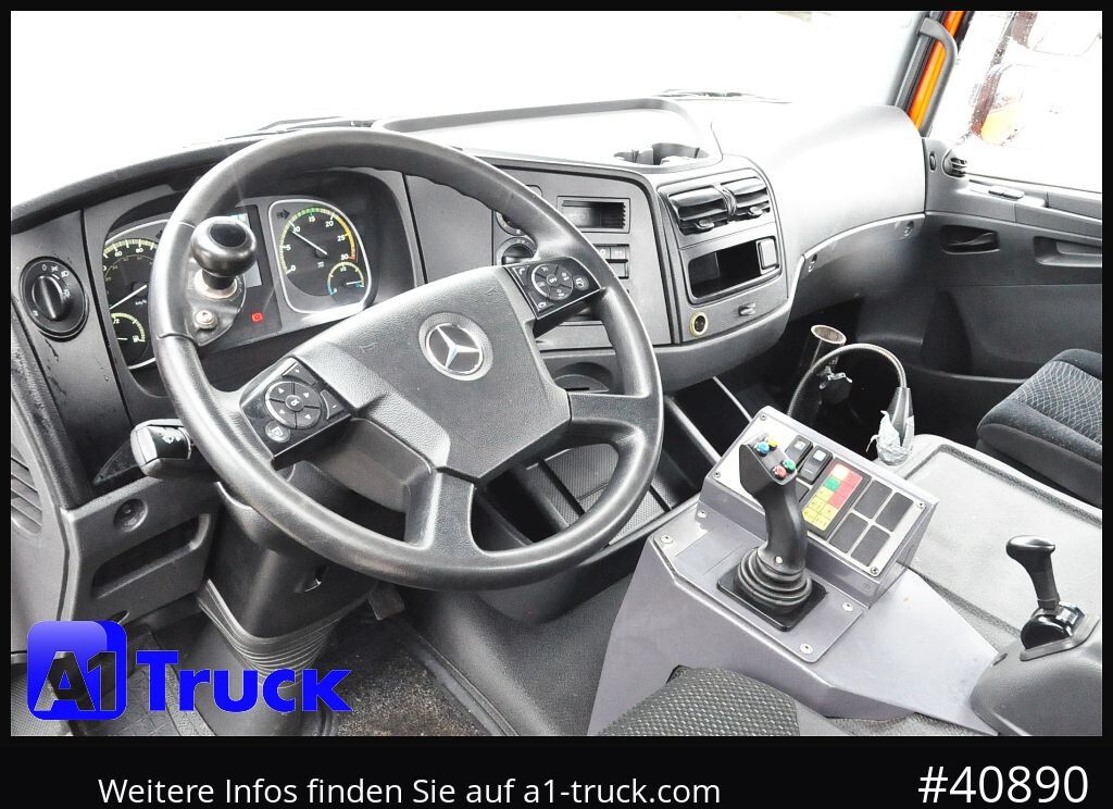 MERCEDES-BENZ Kamag Truck Wiesel Rangierer, Terberg - Cabeza tractora: foto 3 MERCEDES-BENZ Kamag Truck Wiesel Rangierer, Terberg - Cabeza tractora: foto 3