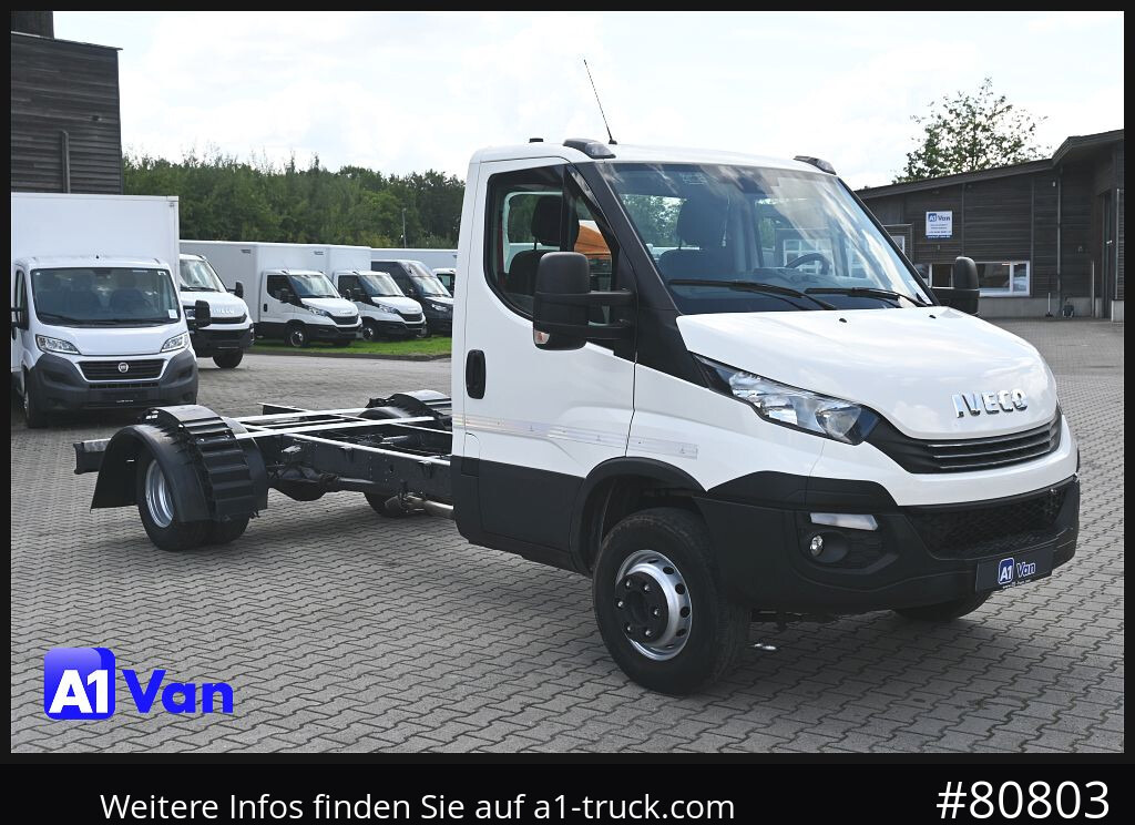IVECO Daily 70C21 A8V/P Fahrgestell, Klima, Standheizung, - Chasis camión: foto 1 IVECO Daily 70C21 A8V/P Fahrgestell, Klima, Standheizung, - Chasis camión: foto 1