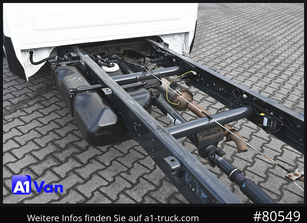 IVECO Daily 70C21 A8V/P Fahrgestell, Klima, Standheizung, - Chasis camión: foto 2 IVECO Daily 70C21 A8V/P Fahrgestell, Klima, Standheizung, - Chasis camión: foto 2