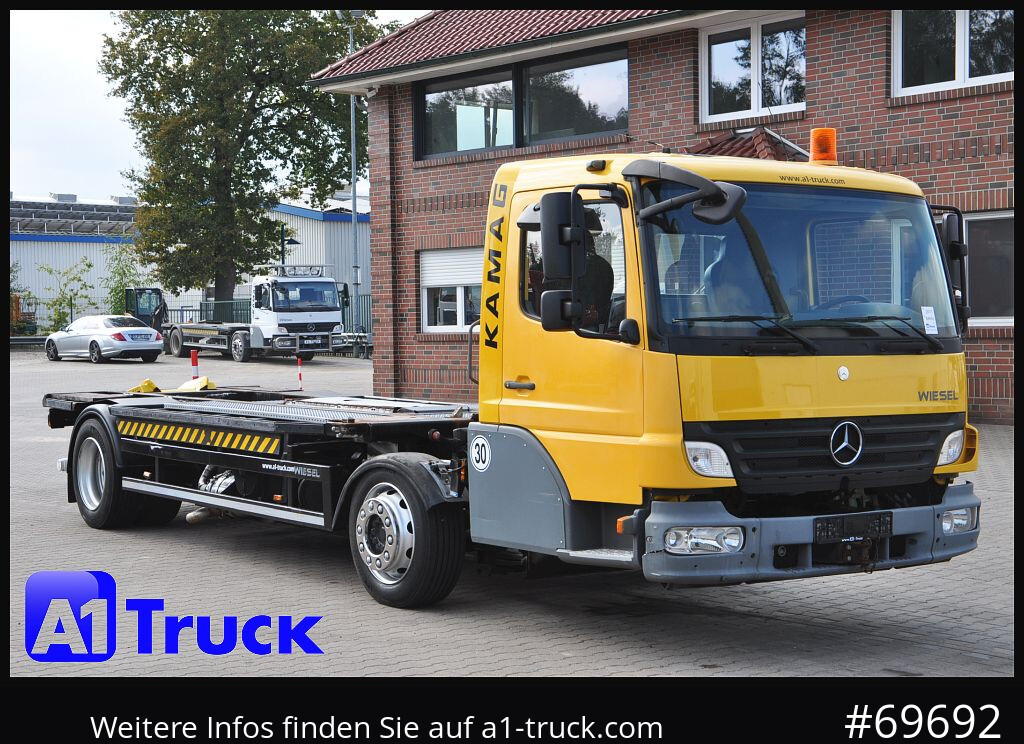 KAMAG Kamag Wiesel, Umsetzer, Rangierer, 30Km/h, - Portacontenedore/ Intercambiable camión: foto 1 KAMAG Kamag Wiesel, Umsetzer, Rangierer, 30Km/h, - Portacontenedore/ Intercambiable camión: foto 1