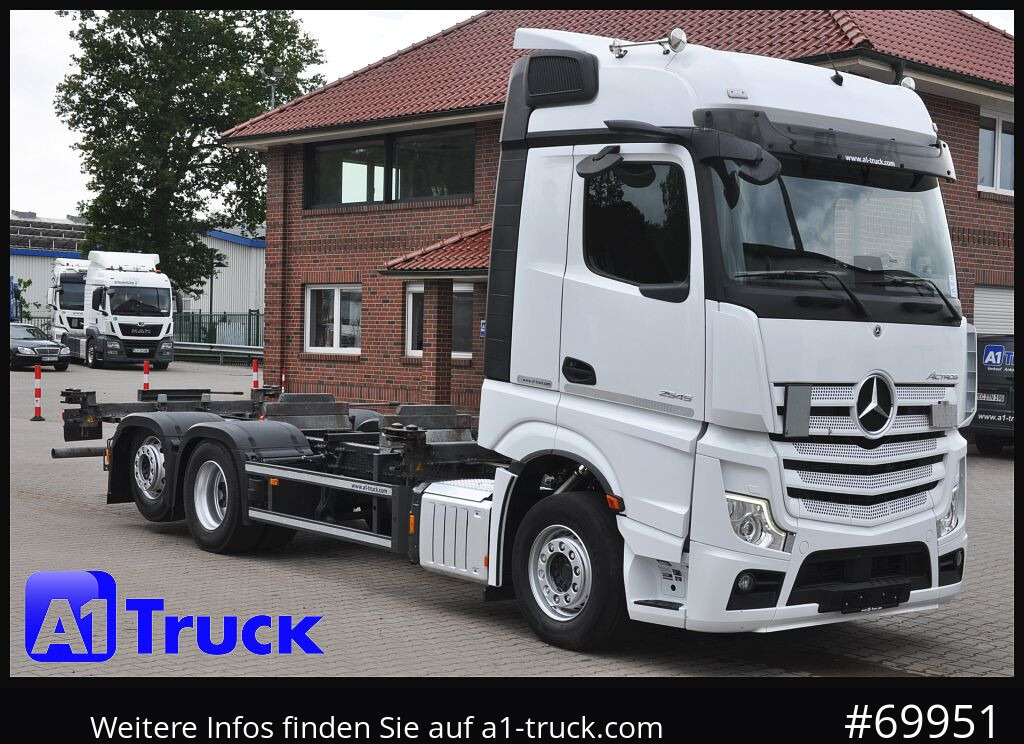 MERCEDES-BENZ 2545, Multi BDF, Wechsler, 7.45-7.82, MIDI, LIftachse - Portacontenedore/ Intercambiable camión: foto 1 MERCEDES-BENZ 2545, Multi BDF, Wechsler, 7.45-7.82, MIDI, LIftachse - Portacontenedore/ Intercambiable camión: foto 1