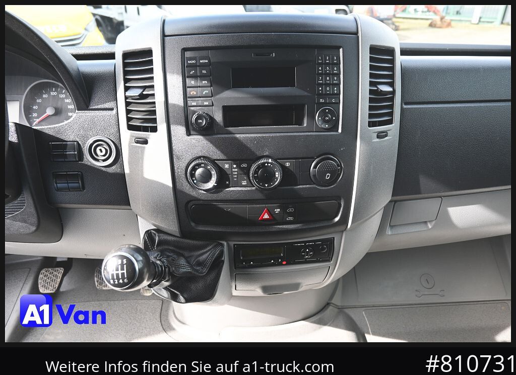 VOLKSWAGEN Crafter 50 2.0 TDI Kasten, Klima, ZV, AHK - Furgón: foto 4 VOLKSWAGEN Crafter 50 2.0 TDI Kasten, Klima, ZV, AHK - Furgón: foto 4