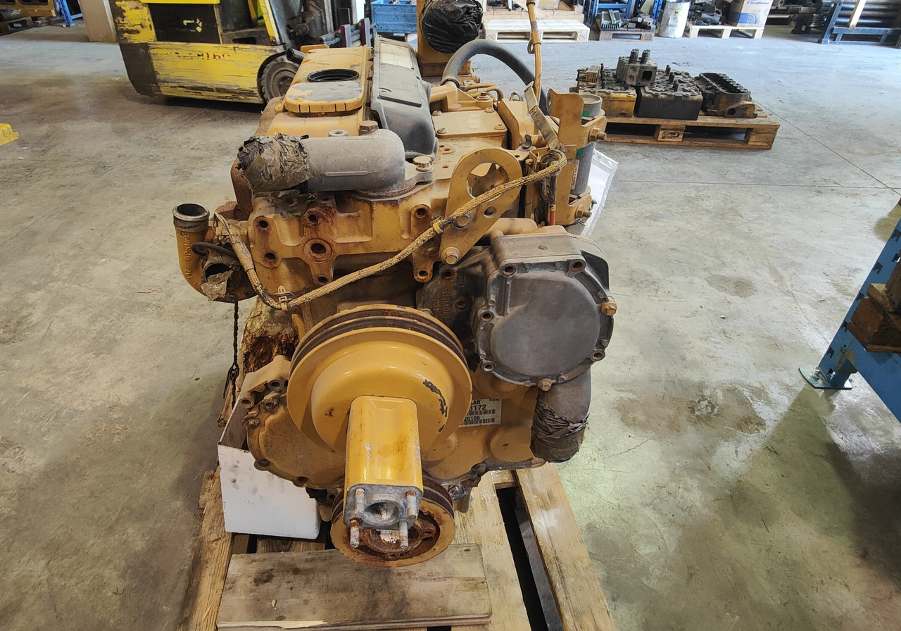 Caterpillar 3054E Motore 3054E - Motor y piezas para Maquinaria de construcción: foto 2 Caterpillar 3054E Motore 3054E - Motor y piezas para Maquinaria de construcción: foto 2