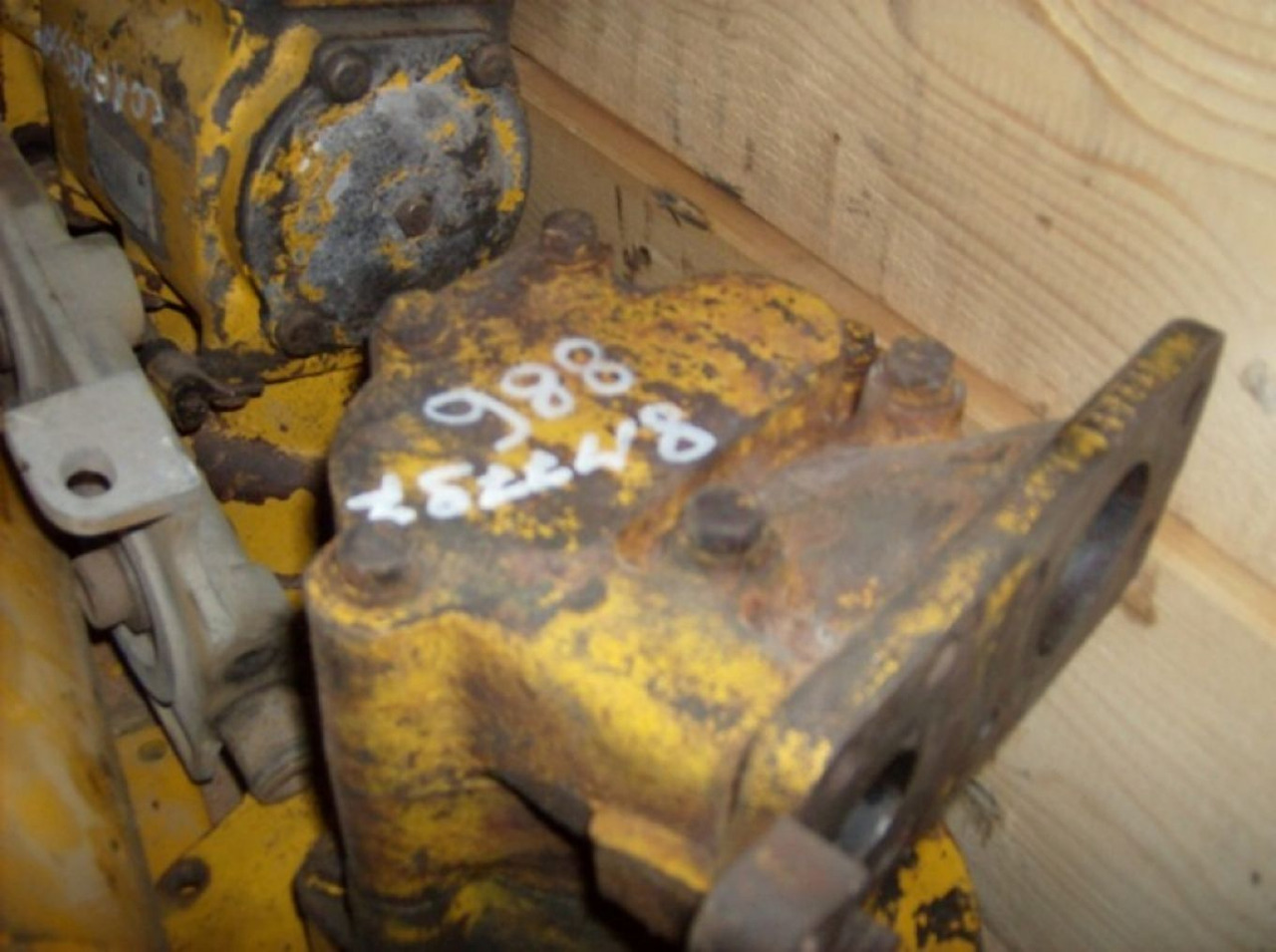 Caterpillar 988 POMPA DI TRASMISSIONE - Bomba hidráulica para Maquinaria de construcción: foto 4 Caterpillar 988 POMPA DI TRASMISSIONE - Bomba hidráulica para Maquinaria de construcción: foto 4