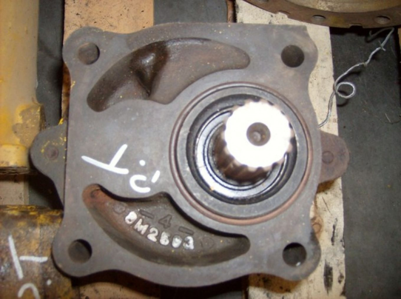 Caterpillar 988 POMPA DI TRASMISSIONE - Bomba hidráulica para Maquinaria de construcción: foto 1 Caterpillar 988 POMPA DI TRASMISSIONE - Bomba hidráulica para Maquinaria de construcción: foto 1