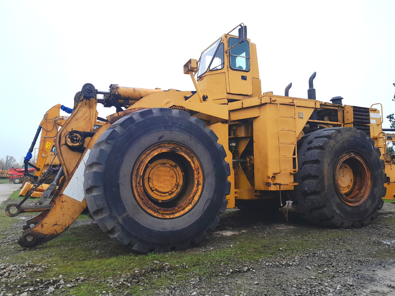 Caterpillar 992C Pala Gommata completa di cabina e benna. - Cargadora de ruedas: foto 1 Caterpillar 992C Pala Gommata completa di cabina e benna. - Cargadora de ruedas: foto 1
