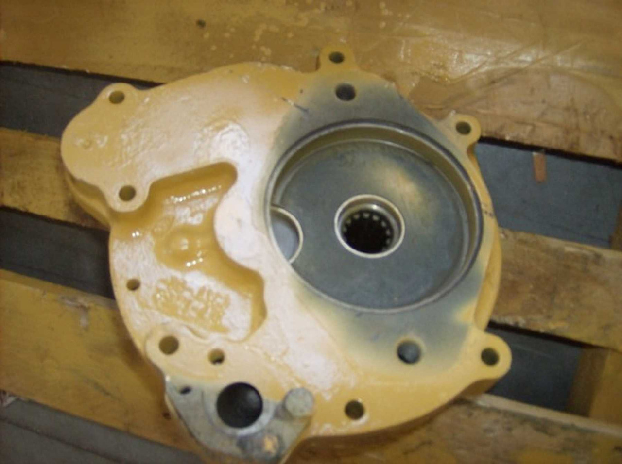 Caterpillar D300D POMPA DI TRASMISSIONE - Bomba hidráulica para Maquinaria de construcción: foto 2 Caterpillar D300D POMPA DI TRASMISSIONE - Bomba hidráulica para Maquinaria de construcción: foto 2