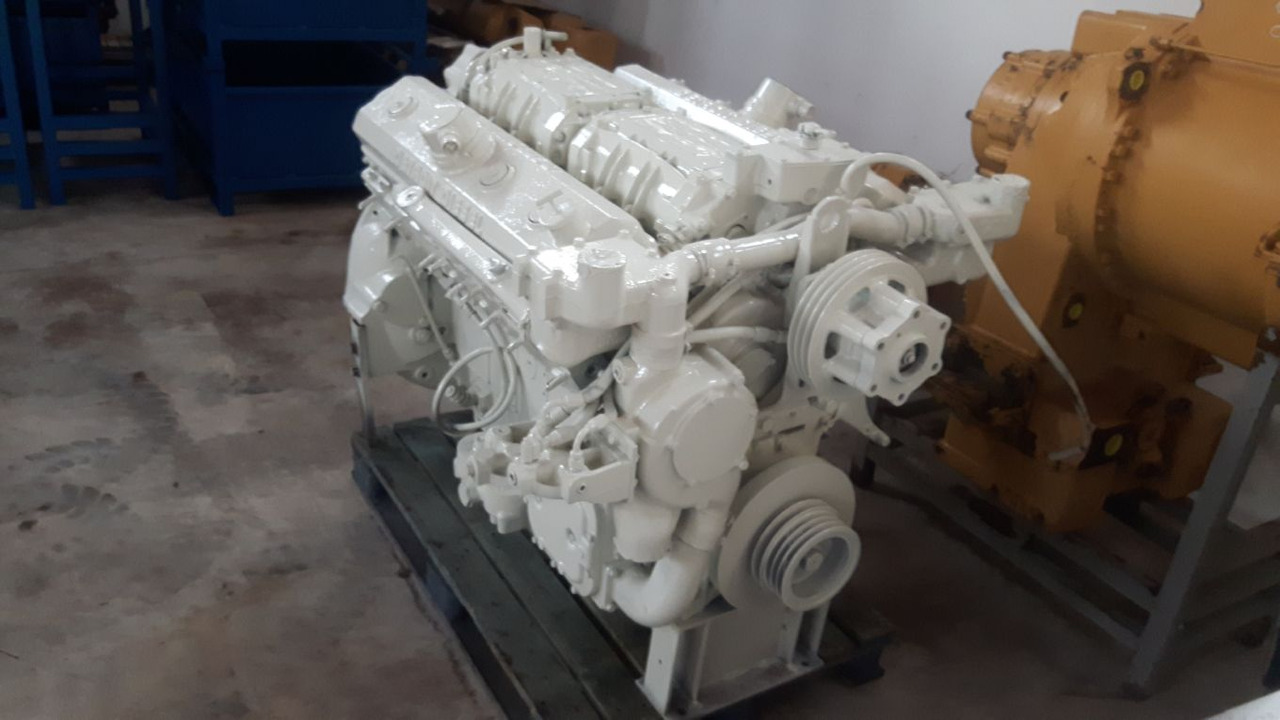 DETROIT DIESEL 12V71 MOTORE REVISIONATO (ENGINE NO. 71237406).COMPLETO DI N. 2 TURBO E VENTOLA. - Motor para Maquinaria de construcción: foto 1 DETROIT DIESEL 12V71 MOTORE REVISIONATO (ENGINE NO. 71237406).COMPLETO DI N. 2 TURBO E VENTOLA. - Motor para Maquinaria de construcción: foto 1