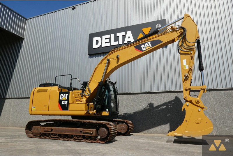 Excavadora de cadenas Caterpillar 320FL: foto 8