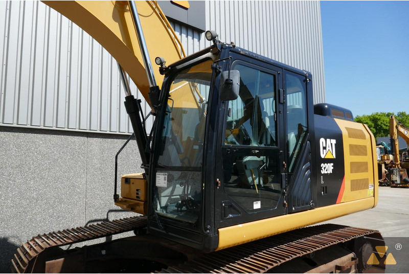 Excavadora de cadenas Caterpillar 320FL: foto 15