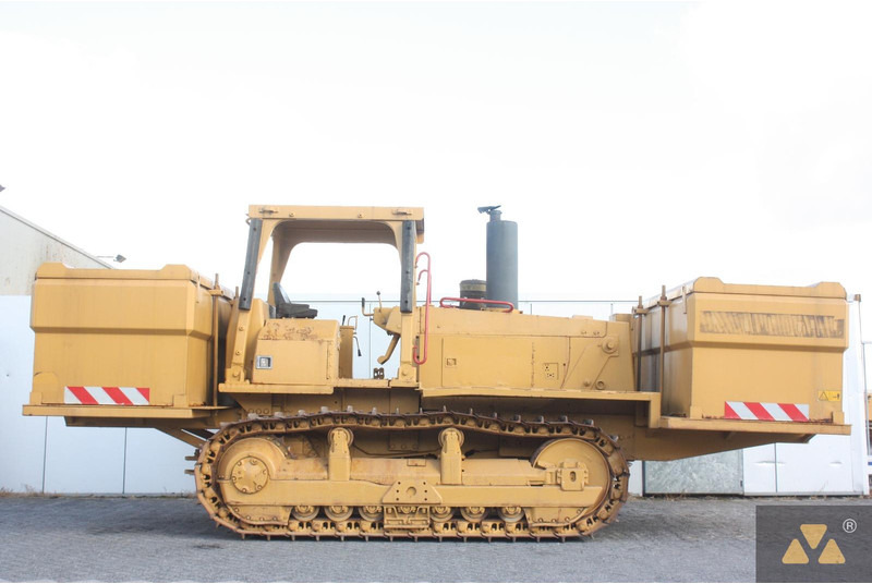 Caterpillar D6E Fuel tanker - Cisterna camión: foto 2 Caterpillar D6E Fuel tanker - Cisterna camión: foto 2