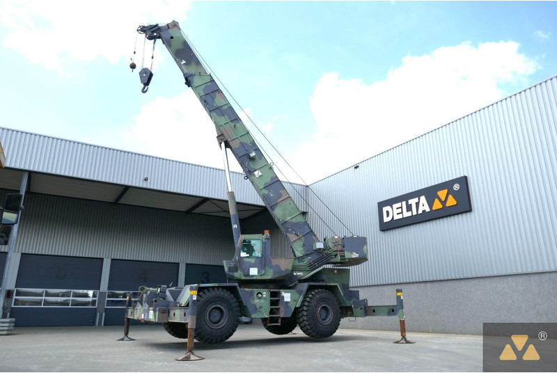 Grove RT875 Ex- - Grúa para terrenos difíciles: foto 3 Grove RT875 Ex- - Grúa para terrenos difíciles: foto 3