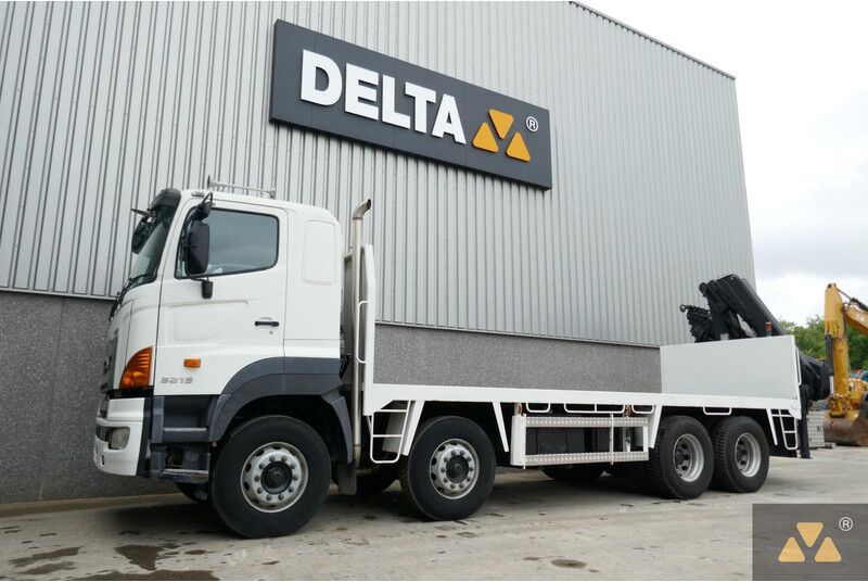 Hino 700FY crane - Camión grúa: foto 4 Hino 700FY crane - Camión grúa: foto 4