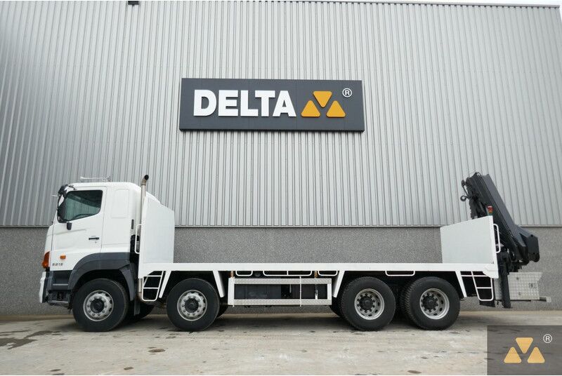 Hino 700FY crane - Camión grúa: foto 1 Hino 700FY crane - Camión grúa: foto 1